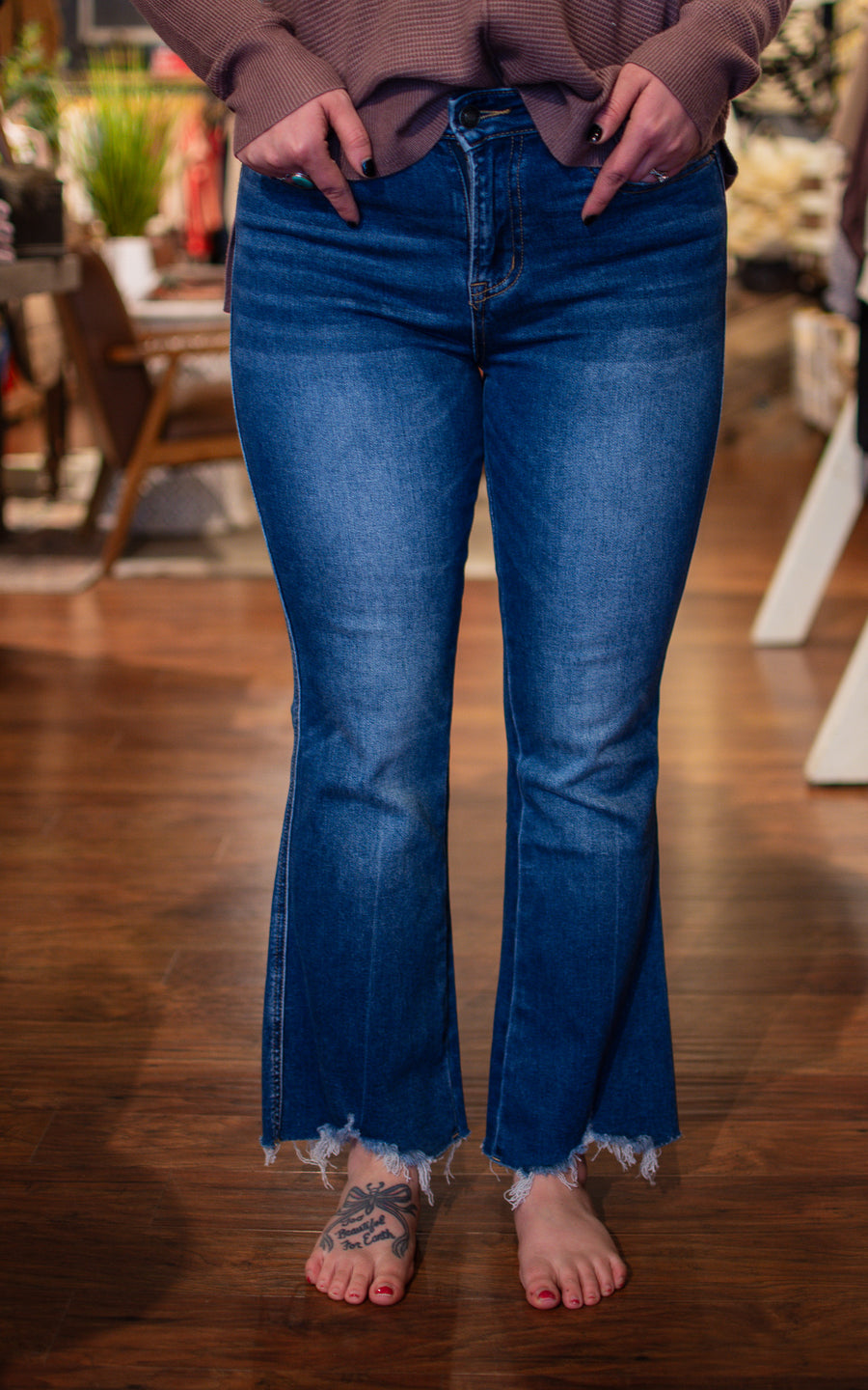 Dark Moscato Crop Flare Mica Jeans