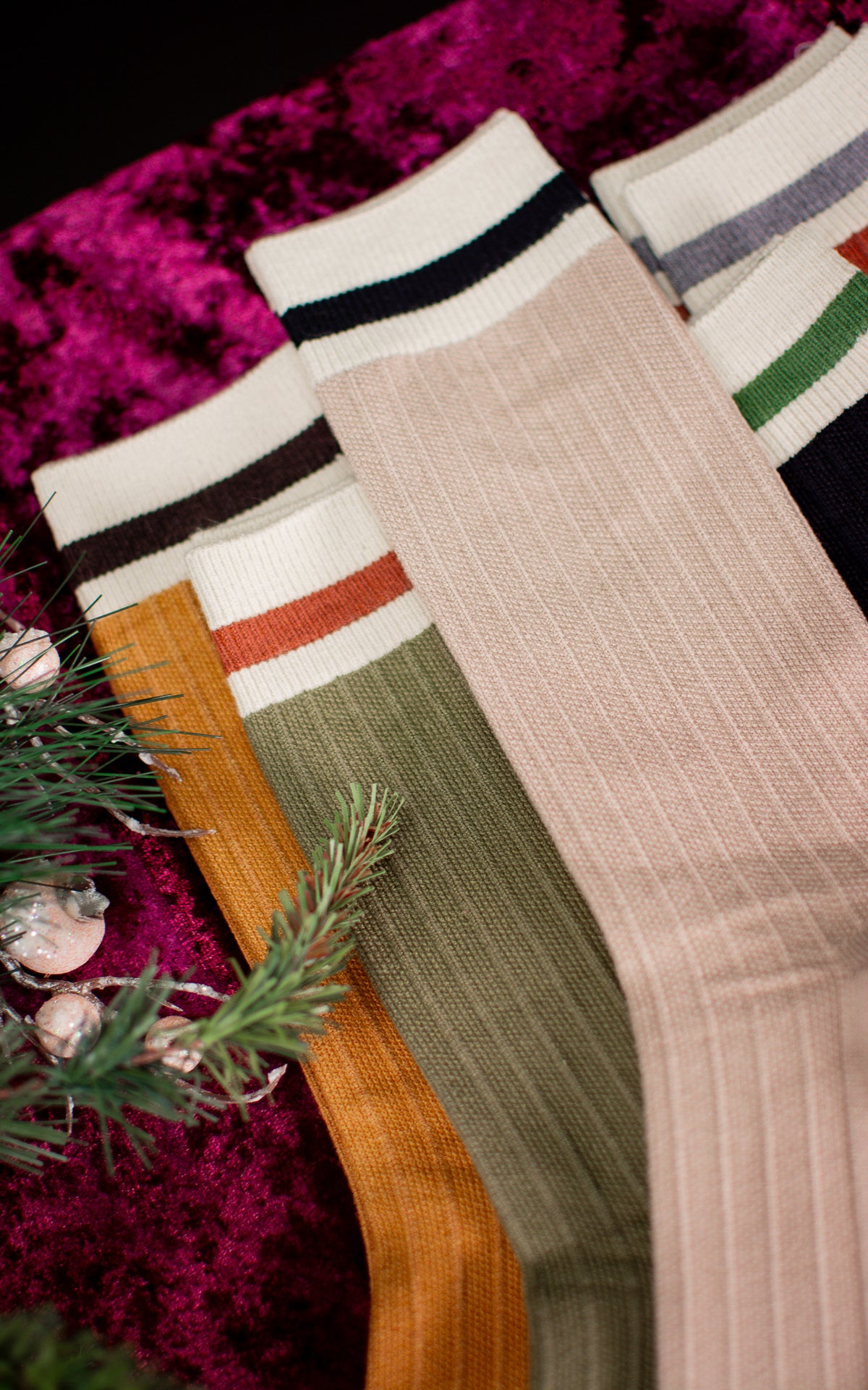 Retro Block Wool Crew Socks