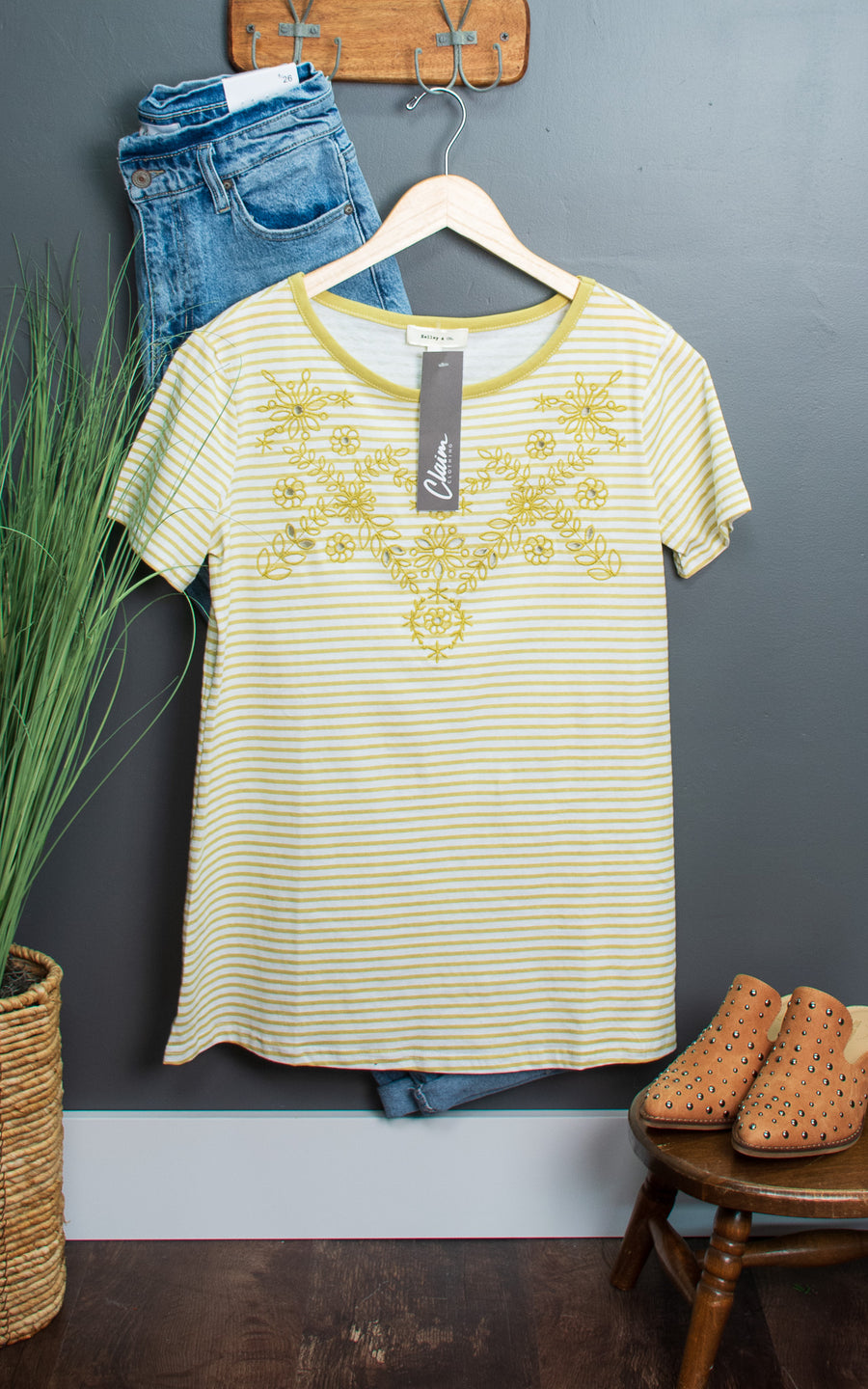 Dijon Embroidered Tee