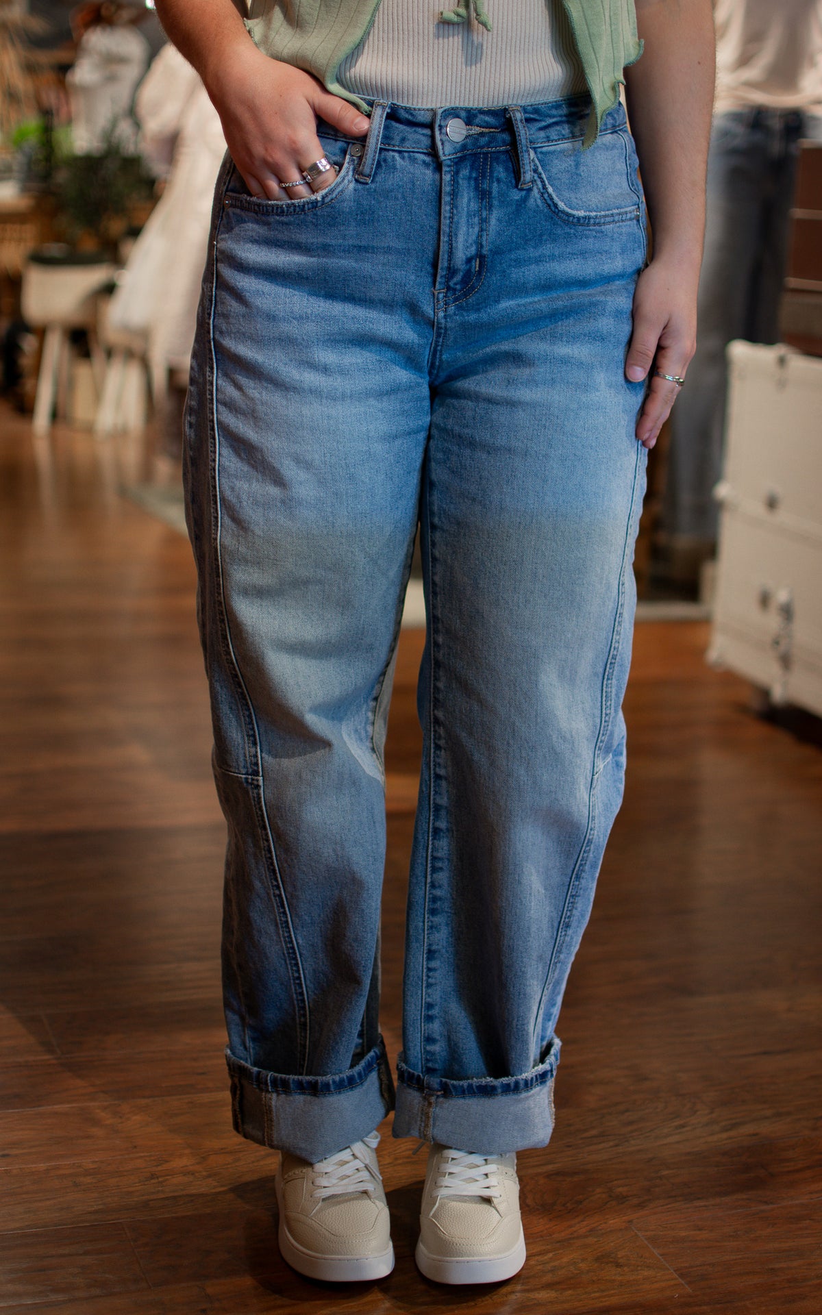 Dusty Sky Barrel Mica Jeans