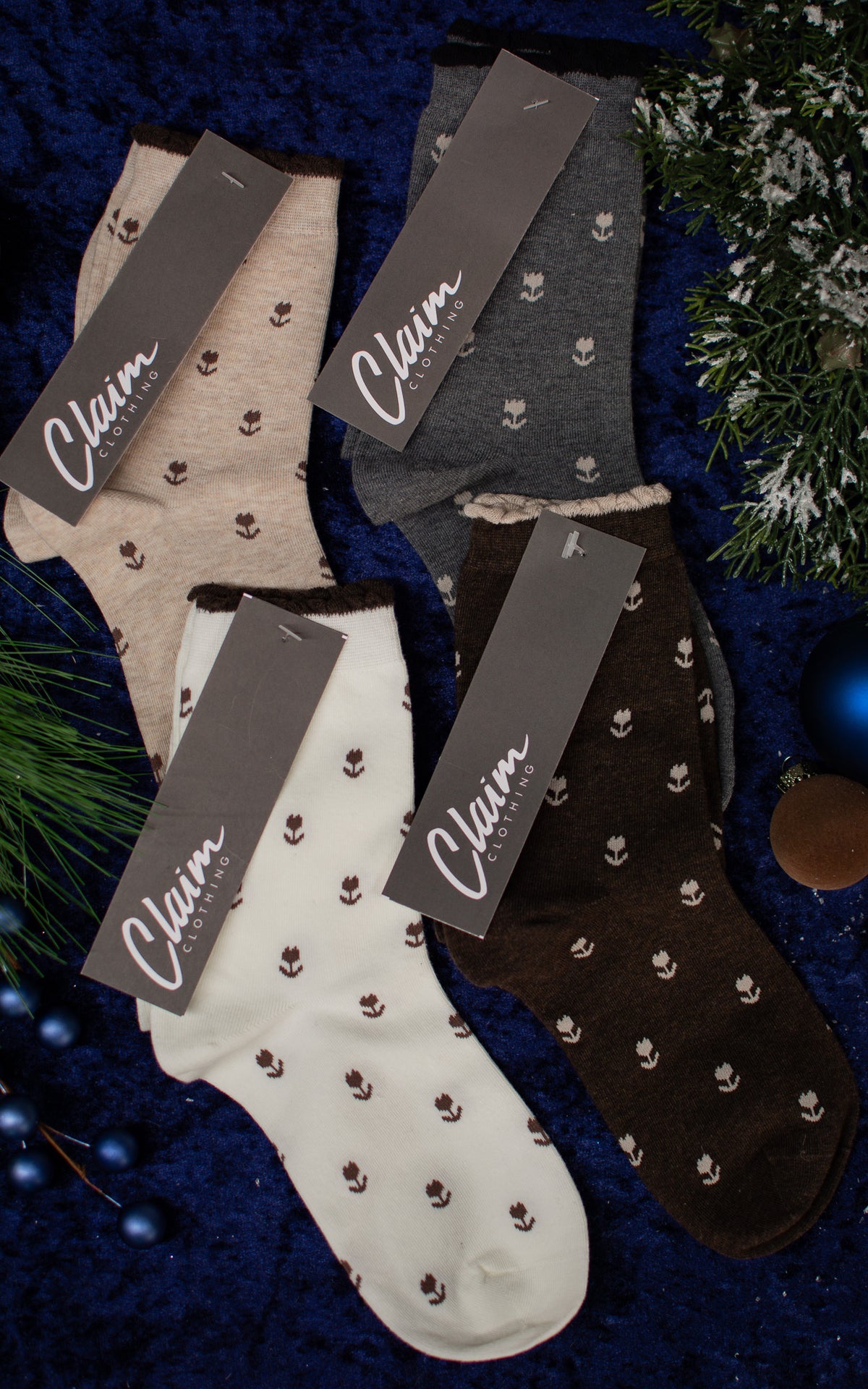 Tulip Lace Trim Socks