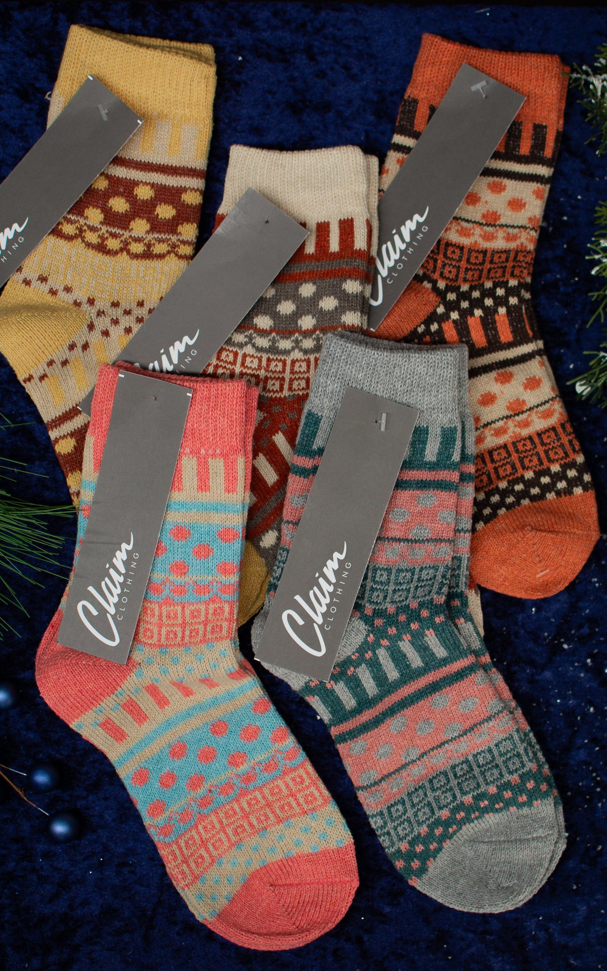 Retro Ski Lodge Socks