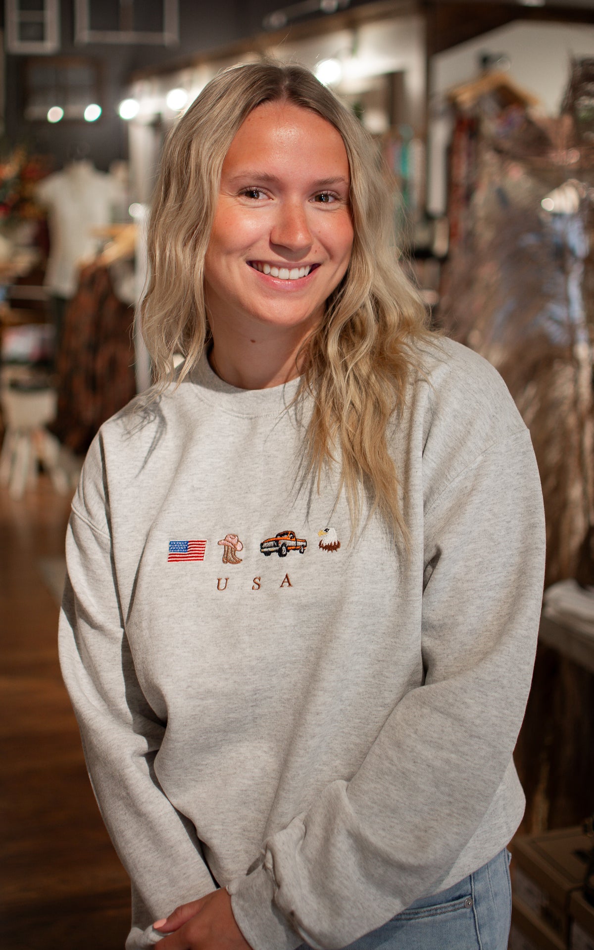 USA Embroidered Crewneck Sweatshirt