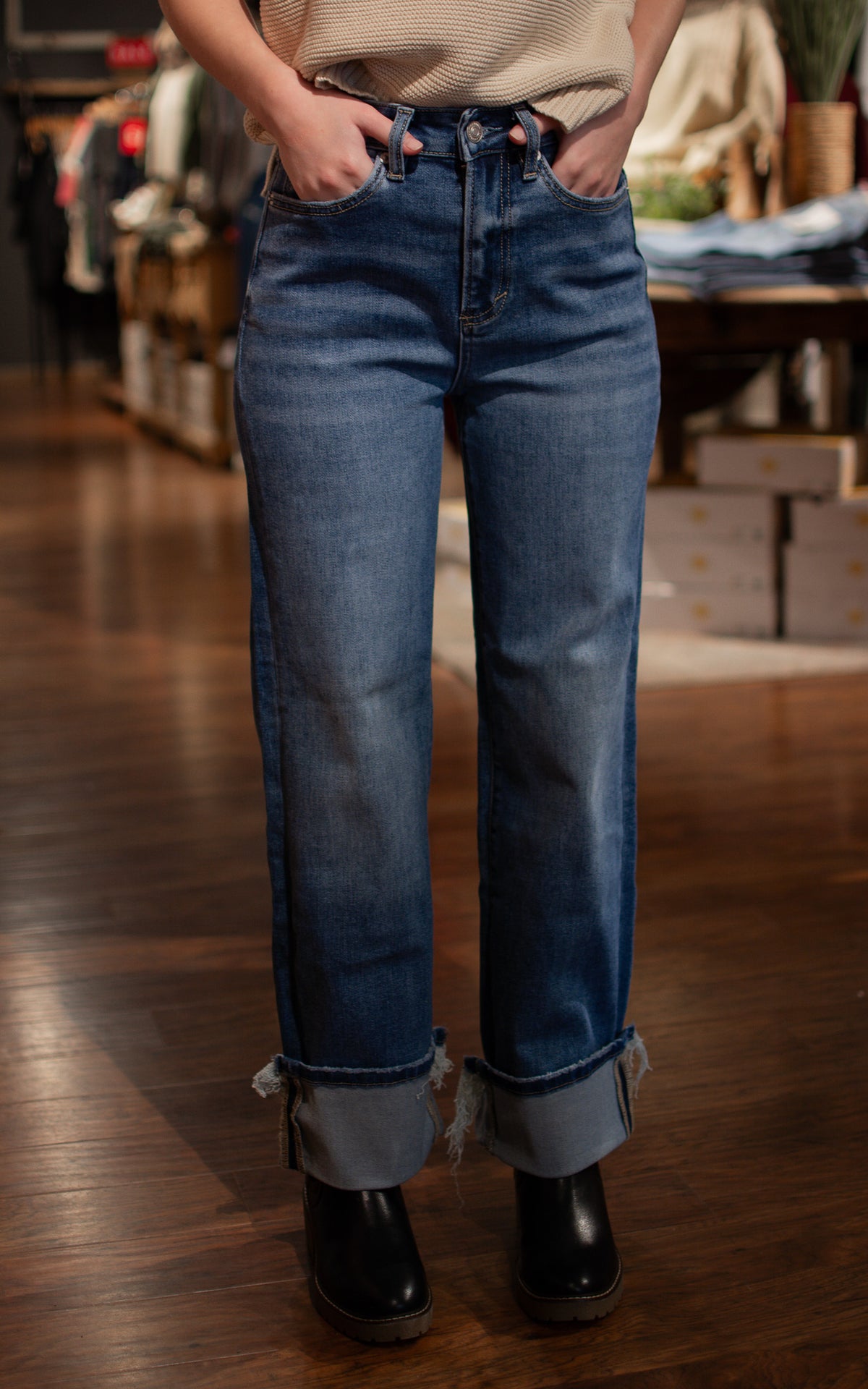 Penn Blue Relaxed Cuff Mica Jeans